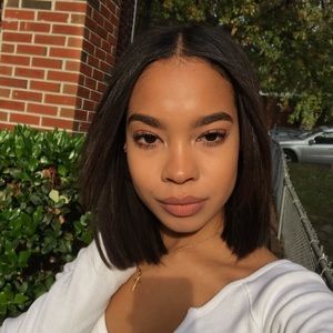 Meet your Posher, Julianna